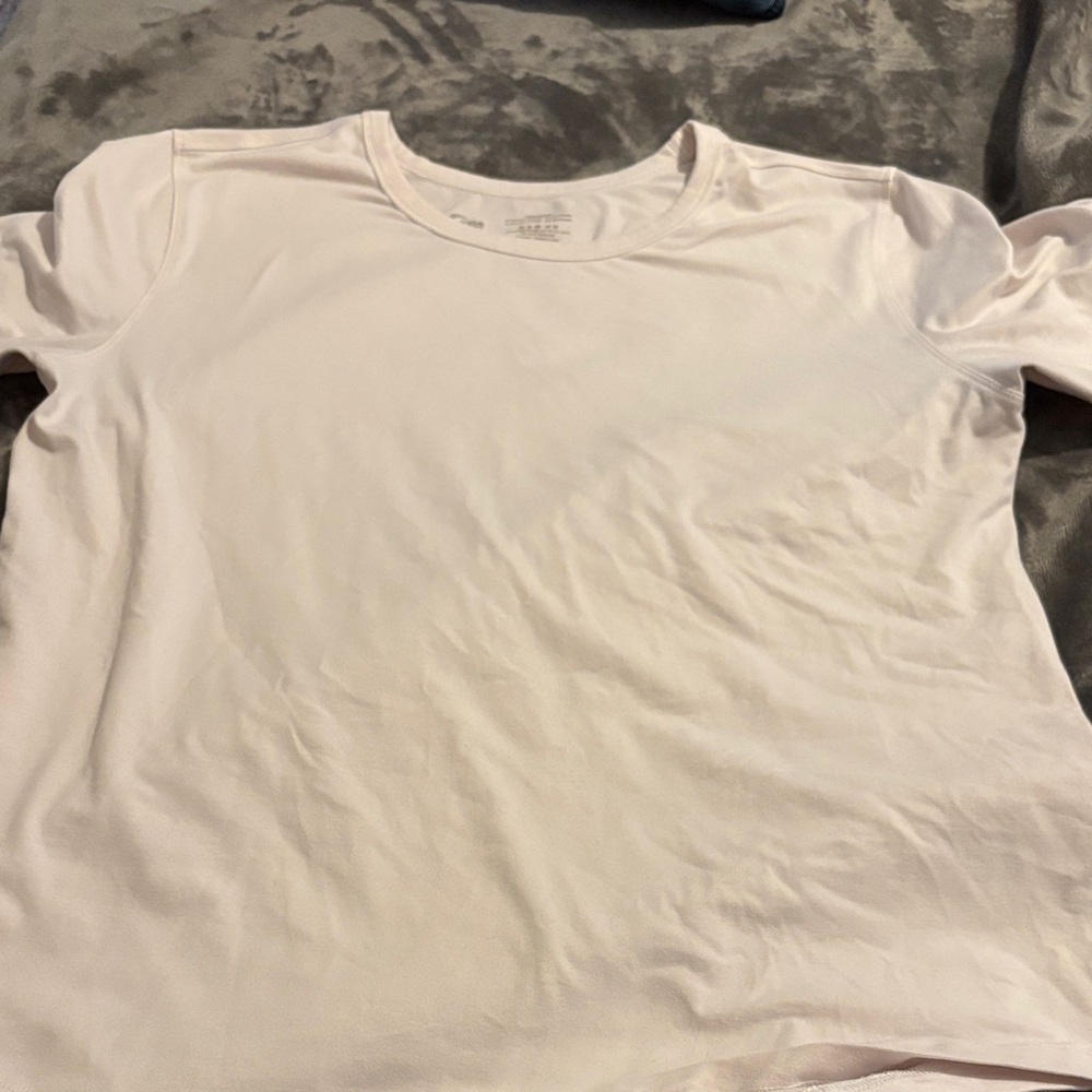 Zyia Active light pale pink athletic tee